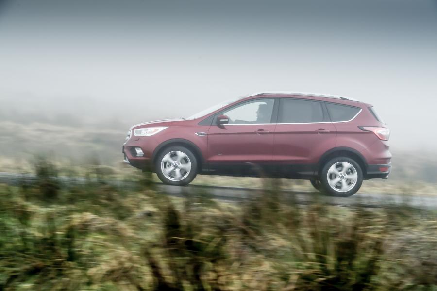  Ford Kuga 2017 года  (UK) (фото 33 из 60)